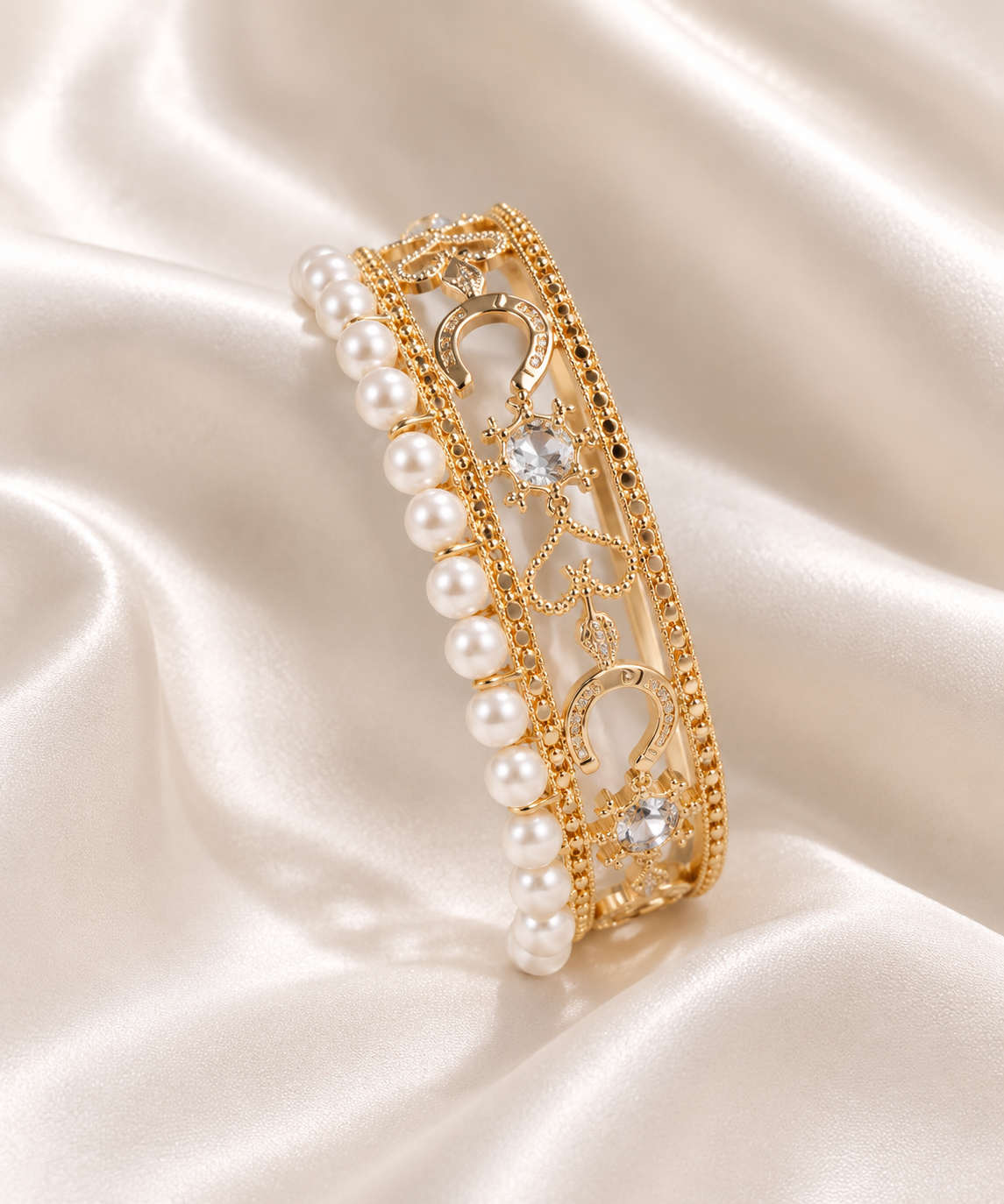 The Stallion Pearl Cuff